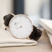 丹尼尔惠灵顿（Daniel Wellington） 0901DW 女士石英腕表 奢华洛世奇水钻 简洁大方