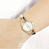 SEIKO 精工 SUP216 珍珠贝母水晶太阳能女表 $95 约￥720