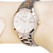 BULOVA 宝路华 DIAMONDS 98R169 女士时装腕表