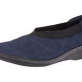 中亚Prime会员！Clarks 其乐 女士真皮一脚蹬   240.79元含税直邮
