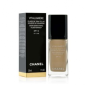 香奈儿（Chanel）  亮肤粉底液 #20 CLAIR SPF15 30ml
