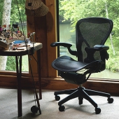 Herman Miller  Aeron 赫曼米勒人体工学座椅（骶骨承托） 人生总该有把好椅子