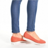 Clarks 女士真皮镂空休闲鞋  Prime会员免费直邮到手￥242.83