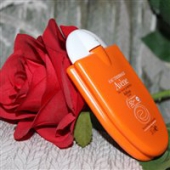 Avène雅漾 清爽倍护便携防晒霜 30ml