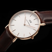丹尼尔惠灵顿（Daniel Wellington）   Classic系列 0109DW 男士时装腕表