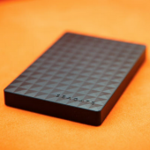 希捷（seagate） Expansion USB3.0 2TB  新睿翼2TB 移动硬盘 即插即用 安全备份