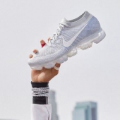 Nike Air VaporMax Flyknit 全新透明可视气垫 跑步鞋