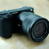 索尼（SONY）  ILCE-6300 微单单机身 4D对焦+4K视频拍摄 半幅大魔王
