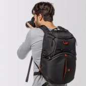 曼富图（Manfrotto） MB PL-R-8 双肩摄影包 用料扎实