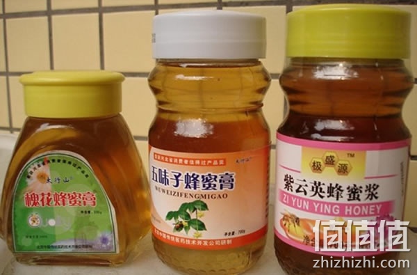 蜂蜜有哪些作用与功效？怎么选购蜂蜜？如何鉴别蜂蜜的真假？如何挑选蜂蜜？