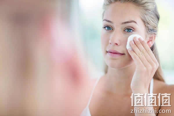 如何正确选择卸妆品_卸妆用品有哪些？卸妆油怎么选择？卸妆乳选什么？教你如何正确选择适合自己的卸妆产品