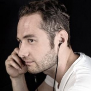 拜亚动力（Beyerdynamic）   iDX200 iE 钛合金入耳式耳机
