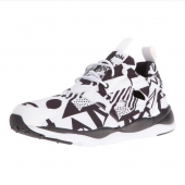 Reebok（锐步） Furylite Graphic 女款休闲运动鞋 轻量舒适