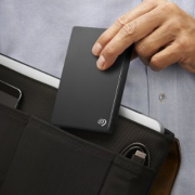 希捷（seagate） Backup Plus 新睿品 4TB 移动硬盘 老师换新家