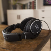 Sennheiser HD598CS 开放式高保真HIFI耳机 封闭式设计 23Ω可直推