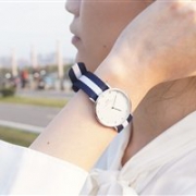 Daniel Wellington 丹尼尔惠灵顿女士时尚腕表0928DW