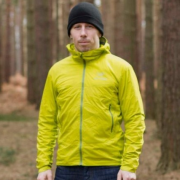 始祖鸟（Arcteryx） ATOM SL 男士轻薄保暖连帽夹克 国内￥2400！