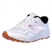 new balance Fresh Foam系列 WTGOBIWG 女款跑鞋