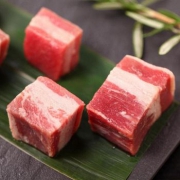 恒都 乌拉圭牛腩块 500g/袋*5