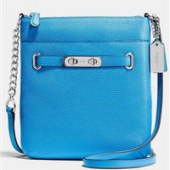 COACH 蔻驰Pebbled Leather Coach Swagger Swingpack女士真皮单肩包  蓝色款