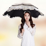 天堂伞 蕾丝公主黑涤彩胶遮阳伞晴雨二用拱形三折女士雨伞  29.90  限时秒杀