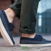 白菜！Lacoste 法国鳄鱼 男士真皮休闲船鞋 ￥199.5包邮 （￥833 凑单￥399两双）">白菜！Lacoste 法国鳄鱼 男士真皮休闲船鞋 ￥199.5包邮 （￥833 凑单￥399两双）