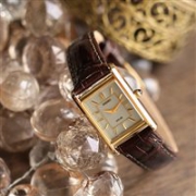 SEIKO 精工Solar Silver 太阳能女士石英腕表SUP250