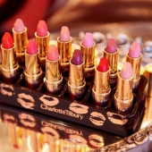 Charlotte Tilbury 全线彩妆上线！人气爆款 Hot Lips系列口红 12色全 £24 凑单免费直邮到手￥205 可满£78-£6