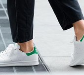成人可穿！adidas Originals Stan Smith 大童款绿尾小白鞋
