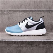 百搭舒适：Nike 耐克 Roshe One LX 女子跑步鞋