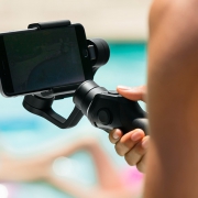 大疆（DJI） 灵眸 Osmo Mobile 手机稳拍器 送额外电池 收纳包