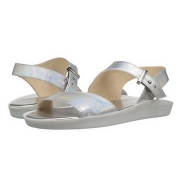玖熙（Nine West）  Izara3 女士凉鞋 耀眼银色