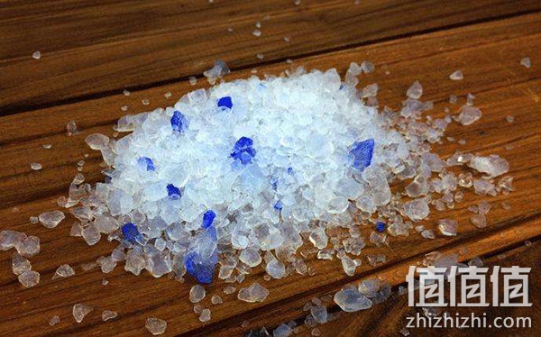 硅胶猫砂，如何选购猫砂_选购猫砂的注意事项，哪个牌子的猫砂性价比最高？猫砂怎么选购？