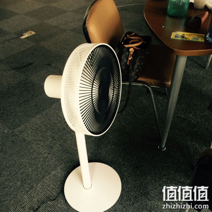 看我晒单：Barumyuda 巴幕达节能静音风扇使用心得，静音风扇推荐，风扇哪个牌子好？巴幕达静音风扇