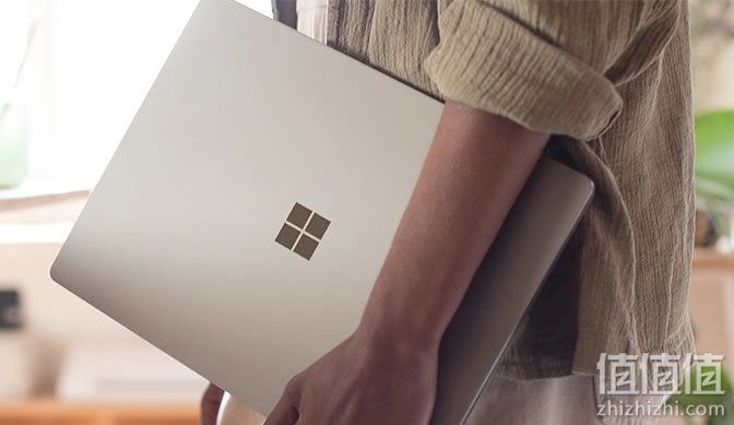 微软 Surface Laptop 轻薄触控笔记本