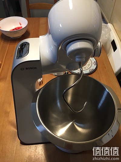 烘培发烧友必备：BOSCH 博世 MUM58200GB 厨师机开箱晒单，厨师机什么牌子好用？BOSCH 博世厨师机怎么样？