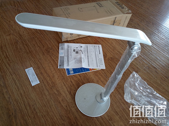 开箱晒单，OPPLE 欧普照明LED长臂折叠台灯， 欧普照明学生台灯，台灯哪个品牌好？欧普照明台灯好不好？