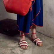 17年夏季新款，TORY BURCH SINCLAIR 女士真皮平底凉鞋 2色 4.9折$159