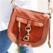 Rebecca Minkoff 女士Dog Clip马鞍包