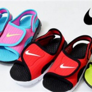Nike耐克Sunray Adjust 4大童款魔术贴凉鞋