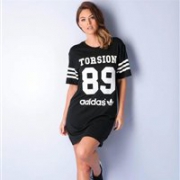 Adidas Originals 女士棉质运动短裙，黑色