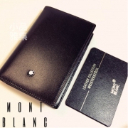 万宝龙（MontBlanc） 男士真皮搭扣卡包 低调精致 含税包邮