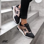 New Balance新百伦1550男士复古跑鞋 酒红色