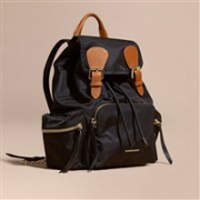 手慢无：Burberry 巴宝莉 中号功能性尼龙拼皮革军旅背包