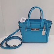 COACH 蔻驰 Pebbled Leather  Swagger 21 女士斜挎包