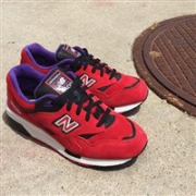 大码福利：New Balance新百伦CM1600BD男士复古跑鞋 红色款