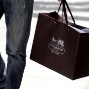 蔻驰（COACH） 宣布以24亿美元收购Kate Spade， 下一个是谁？