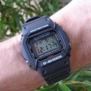 卡西欧（CASIO） G-SHOCK DW5600E-1V 经典电子手表 那些年柯震东同款