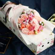 【致爱母亲节】爱尚 康乃馨玫瑰花混搭定制礼盒