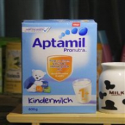 Aptamil 爱他美 超市版 婴幼儿配方营养奶粉 1+ 1岁及以上 600g*4盒